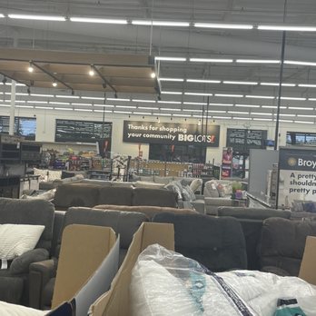 Big Lots - Department Stores Near Me - Fresno, California