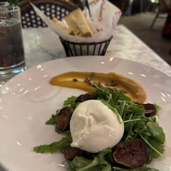 Petterinos - Buratta - American Near Me - Chicago, Illinois