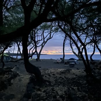 Kiholo Bay - Evening at the camp site - Beaches Near Me - Kailua-Kona, Hawaii Kiholo Bay - Evening at the camp site - Beaches Near Me - Kailua-Kona, Hawaii