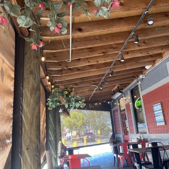 Shrimp Shack - Patio - Seafood Near Me - Fort Myers, Florida