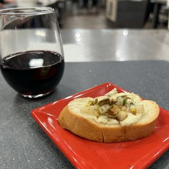 Chef Pam's Kitchen - Amuse bouche - Cooking Schools Near Me - Waukesha, Wisconsin