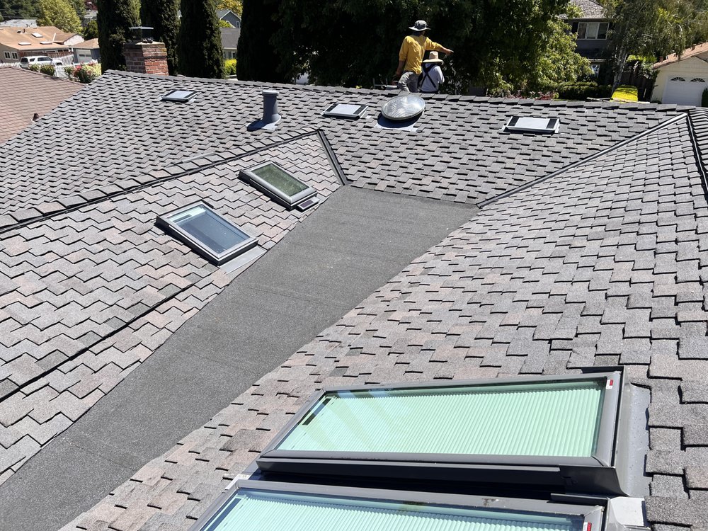 Slide of R E Roofing & Construction