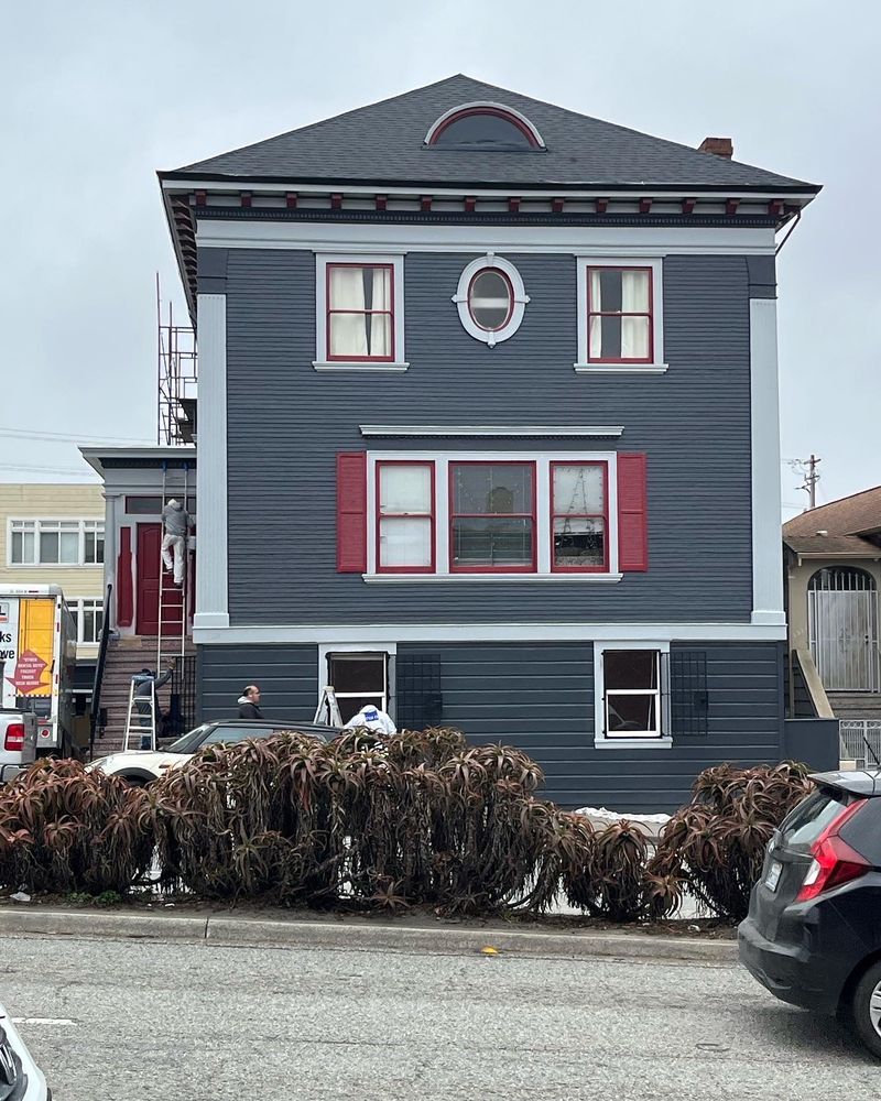 Slide of Sonny Roofing