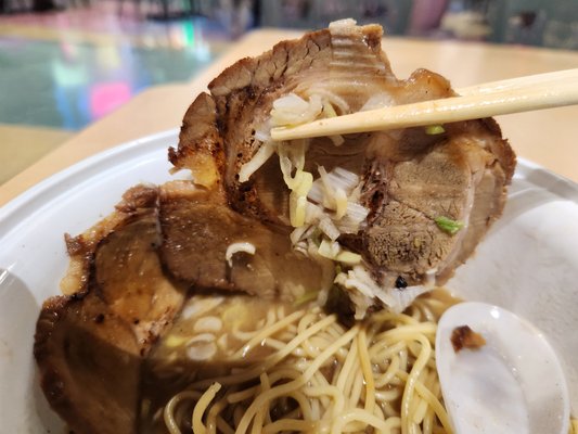 Torimaru Ramen by null