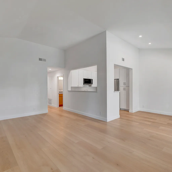 Refined Carpets - Our team installed the SPC flooring in this home, getting it market-ready. - Carpet Cleaning Near Me - Fountain Valley, California Refined Carpets - Our team installed the SPC flooring in this home, getting it market-ready. - Carpet Cleaning Near Me - Fountain Valley, California