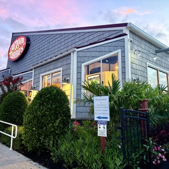 Harpoon Hanna's - Exterior - Seafood Near Me - Fenwick Island, Delaware