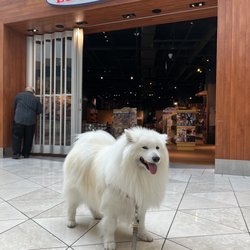 Legends Comics & Games - New location in Valley Fair next to Starbucks