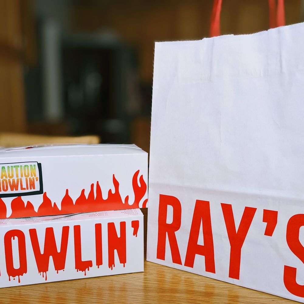 Howlin' Ray's - To-go - Southern Near Me - Pasadena, California