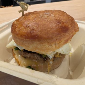 Pastry Cat - Bakeries Near Me - Sacramento, California