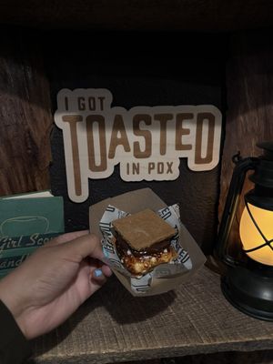 Toasted S’mores Bar by null