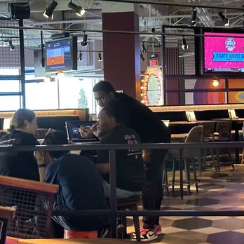Puttshack - Houston - The service and staff here are atrocious. - Mini Golf Near Me - Houston, Texas