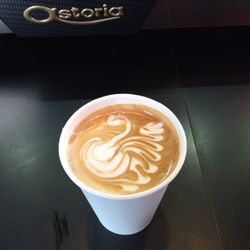 The Coffee Ape - Schwan auf Wellen # Cappuccino