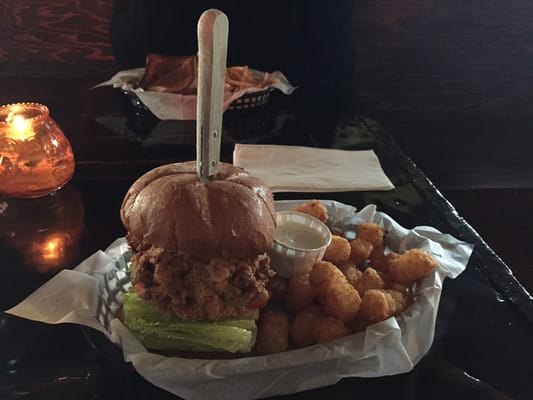 Barlow Tavern by null