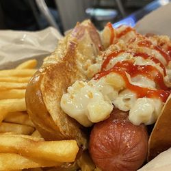 Rocket Dog Gourmet Brats & Brew - Hansel's Heaven Dog