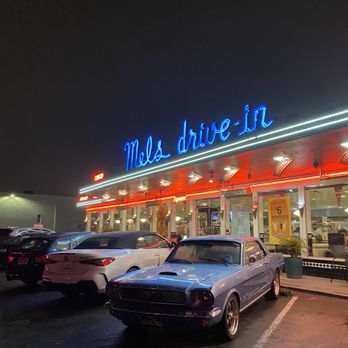 Mel's Drive-In - Outside of Mel's drive-in - Diners Near Me - San Francisco, California Mel's Drive-In - Outside of Mel's drive-in - Diners Near Me - San Francisco, California