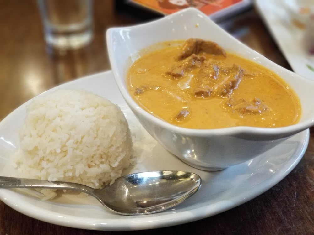 KINDEE THAI RESTAURANT 160 Photos & 200 Reviews Thai 719 S 2nd St