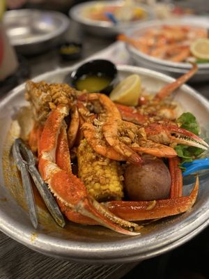 Captain Brad's Coastal Kitchen by null