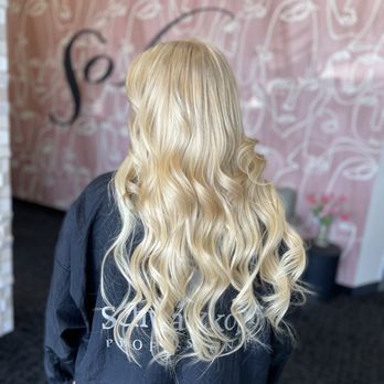 Glam by Alicia - Champagne blonde - Hair Stylists Near Me Glam by Alicia - Champagne blonde - Hair Stylists Near Me