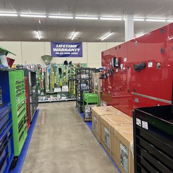 Harbor Freight Tools - Nice display of boxes - Hardware Stores Near Me - Merritt Island, Florida