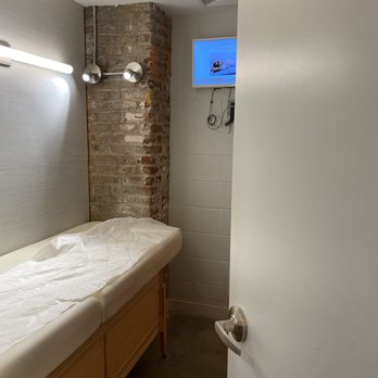 Shobha - Brooklyn - Laser Hair Removal Near Me - Brooklyn, New York