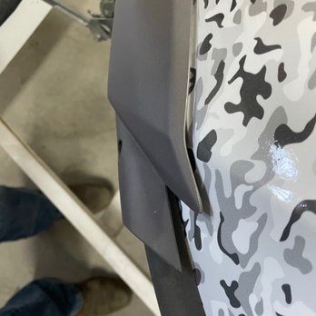 Diamond Wraps & Print - Missing hardware and miss aligned trim - Graphic Design Near Me - Las Vegas, Nevada Diamond Wraps & Print - Missing hardware and miss aligned trim - Graphic Design Near Me - Las Vegas, Nevada