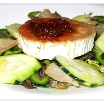 Enrique Becerra - Ensalada verde con Queso de Cabra gratinado - Spanish Near Me - Seville, SE Enrique Becerra - Ensalada verde con Queso de Cabra gratinado - Spanish Near Me - Seville, SE