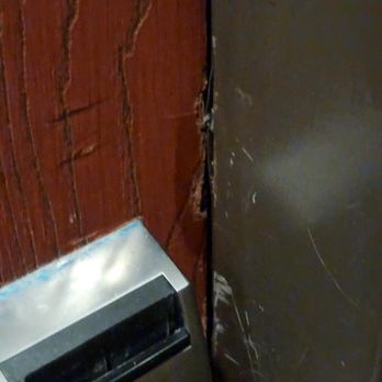 Comfort Suites North - Room we were given after someone tried to break in! - Hotels Near Me - Fort Wayne, Indiana