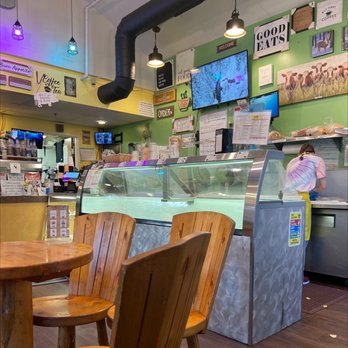 Bean And Cream - Nice atmosphere - Coffee & Tea Near Me - Black Hawk, Colorado