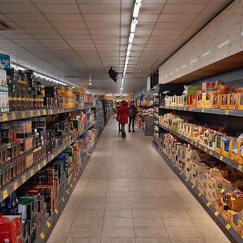 Aldi - Zentraler Gang (04/2019) - Grocery Near Me - Karlstadt, BY