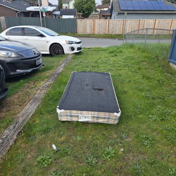 Vis Group - Dirty mattress that's been hanging out in the vacant lot for more than a month. - Property Management Near Me - Lacey, Washington Vis Group - Dirty mattress that's been hanging out in the vacant lot for more than a month. - Property Management Near Me - Lacey, Washington