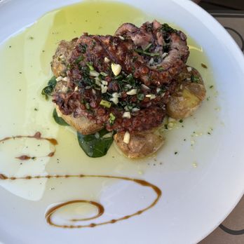 Paço Real - Grilled octopus with potatoes - Portuguese Near Me - Sintra, 11 Paço Real - Grilled octopus with potatoes - Portuguese Near Me - Sintra, 11
