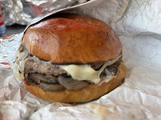 Lucky's Drive-In Tacoma by null