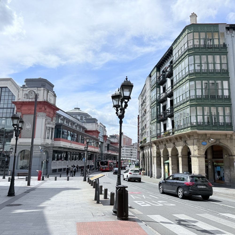 THE BEST 10 ACCESSORIES in BILBAO, VIZCAYA, SPAIN - Updated 2026 - Hours -  Yelp