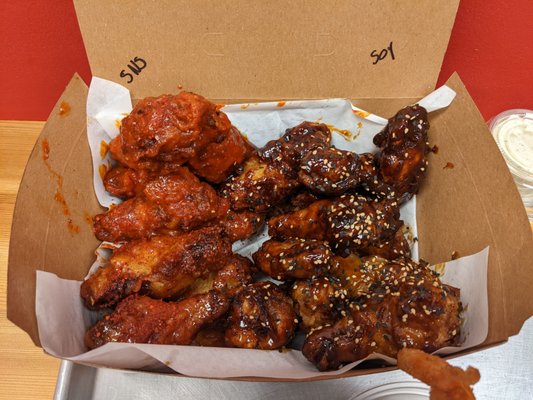 Dak Dak Wings by null