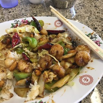 Lucky Chinese Restaurant - Delicious spicy seafood with authentic smoky flavor. Small dive with good juju. Feels like places I stop by in Yunnan countryside. - Chinese Near Me - Seattle, Washington Lucky Chinese Restaurant - Delicious spicy seafood with authentic smoky flavor. Small dive with good juju. Feels like places I stop by in Yunnan countryside. - Chinese Near Me - Seattle, Washington