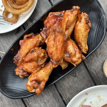 Vibrissa Beer - Wings - Breweries Near Me - Front Royal, Virginia
