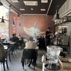 Big Bowl Noodle Restaurant - Interior