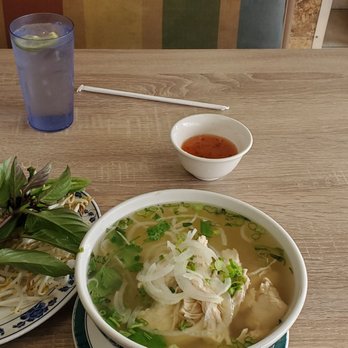 Cali Baguette Express - Chicken soup - Vietnamese Near Me - San Diego, California Cali Baguette Express - Chicken soup - Vietnamese Near Me - San Diego, California
