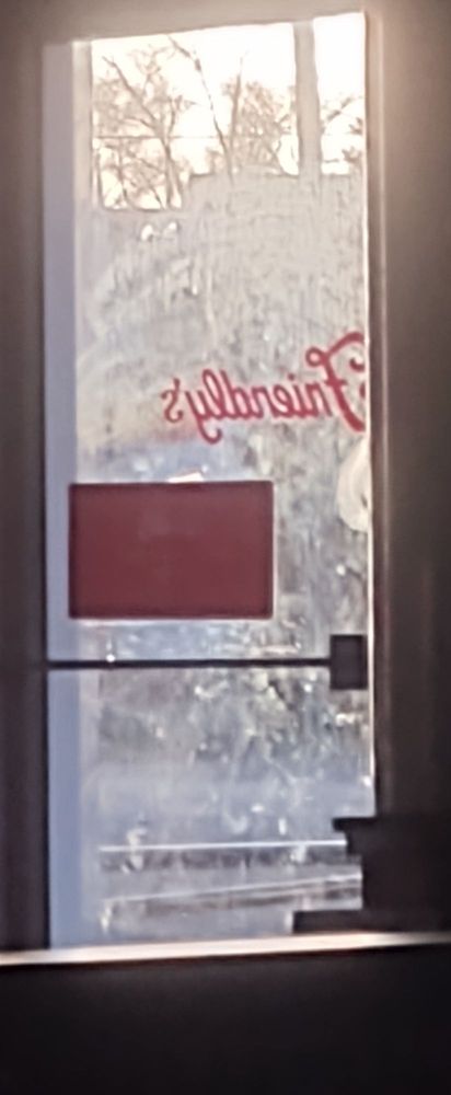 Friendly's Logo