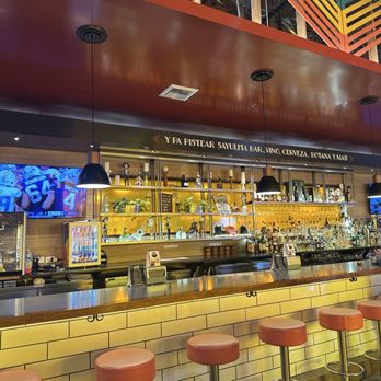 Sayulita Tap Room - Beer Bar Near Me - Indio, California