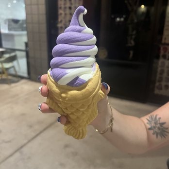 Iced Out Ice Cream - Ube ice cream - Ice Cream & Frozen Yogurt Near Me - Peoria, Arizona Iced Out Ice Cream - Ube ice cream - Ice Cream & Frozen Yogurt Near Me - Peoria, Arizona