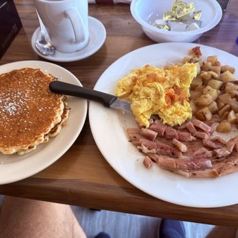 Garden Berry Cafe Ottawa - 2-egg breakfast - Cafes Near Me - Ottawa, Illinois Garden Berry Cafe Ottawa - 2-egg breakfast - Cafes Near Me - Ottawa, Illinois