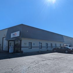 FedEx Ship Center