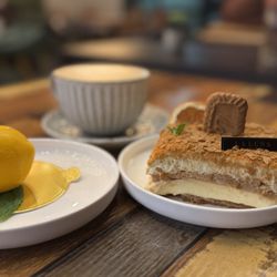 La Luna Tea and Dessert Bar - Lemon Mousse, Sea Salt Caramel Tiramisu & Hazelnut Latte
