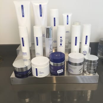 Babak Azizzadeh, MD - Love the skincare! - Cosmetic Surgeons Near Me - Beverly Hills, California Babak Azizzadeh, MD - Love the skincare! - Cosmetic Surgeons Near Me - Beverly Hills, California