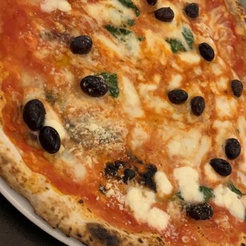 Nap - Pizza Margherita - Pizza Near Me - Barcelona, B Nap - Pizza Margherita - Pizza Near Me - Barcelona, B
