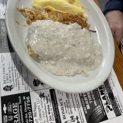 Clippers Cafe - Biscuits and gravy