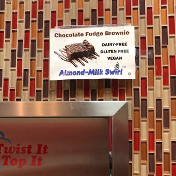 Twist It Top It - Yum! - Ice Cream & Frozen Yogurt Near Me - Howard Beach, New York