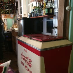 Allegretto - Cool vintage icebox inside