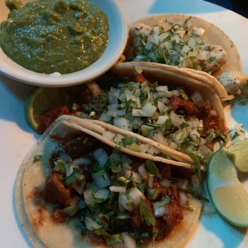 Los Mariachis - Spicy pork and chicken taco mix! - Mexican Near Me - Wallingford, Connecticut